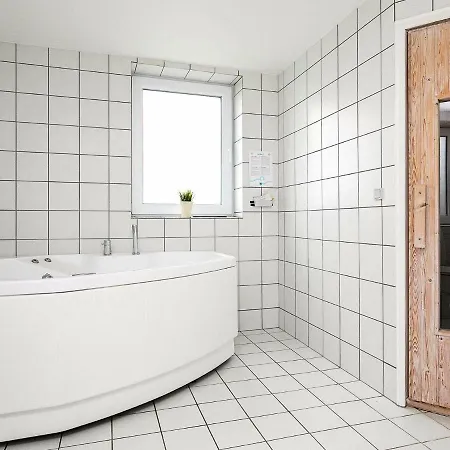 10 Person In L Kken Holiday home *